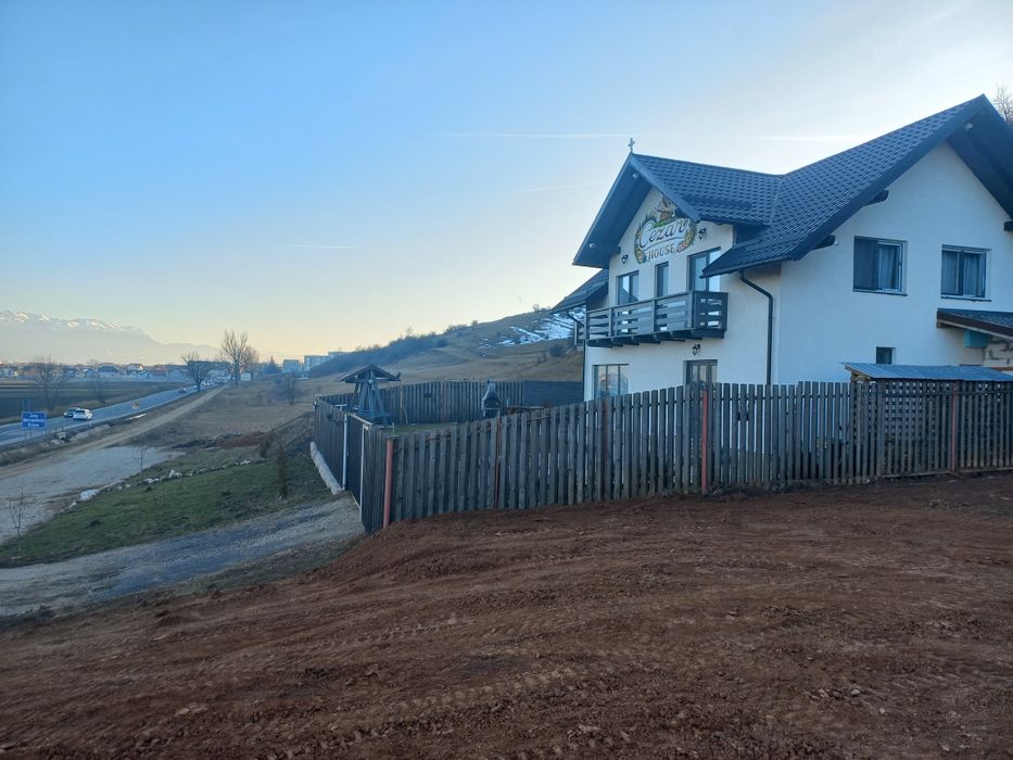 Teren  intravilan SCH cu Auto Sau Apartament 500 Mp