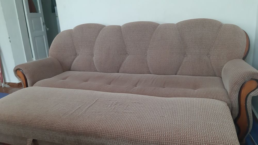 Срочно диван-тройка