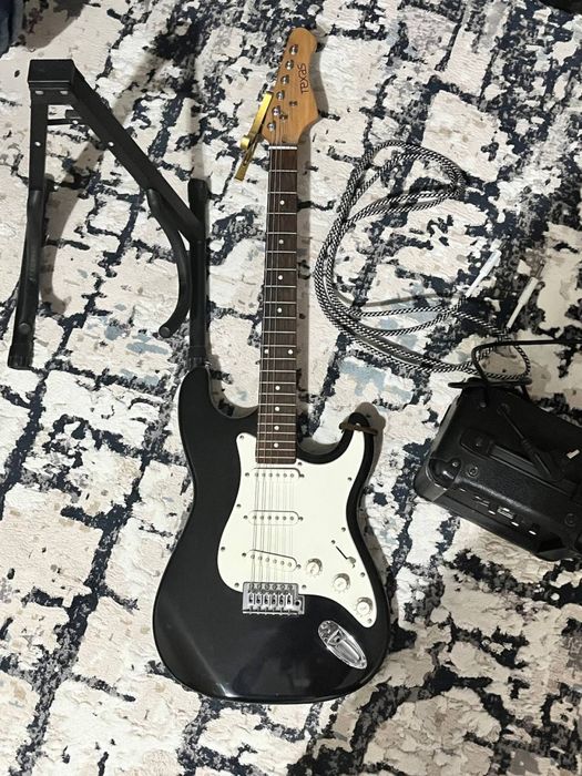 Продам Электрогитару