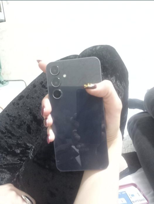 A 55 xolati yaxwi 3 oyli telfon ayol kiwi iwlatkan