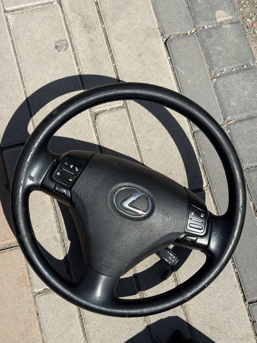 Руль на лексус gs 300/350