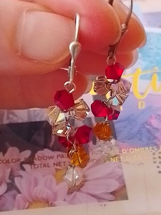 Сребърни обеци с камъни