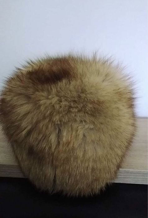 Căciulă vulpe-damă-vintage