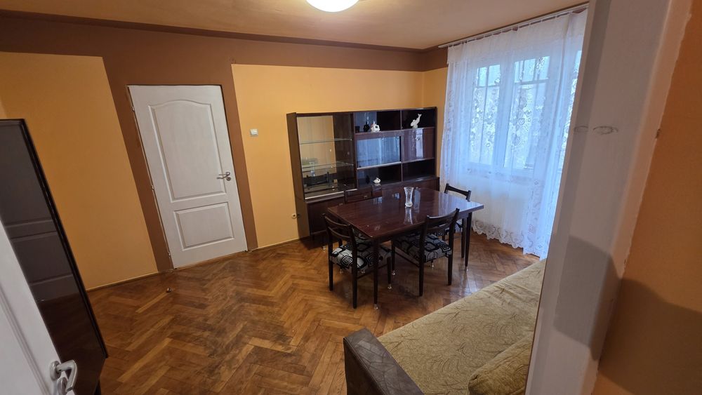 Apartament de închiriat cu 2 camere