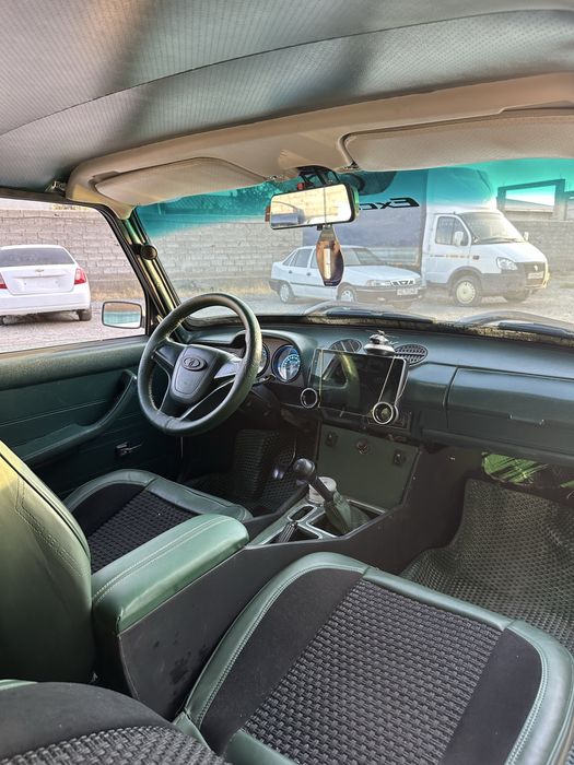 Vaz 2106 sotiladi