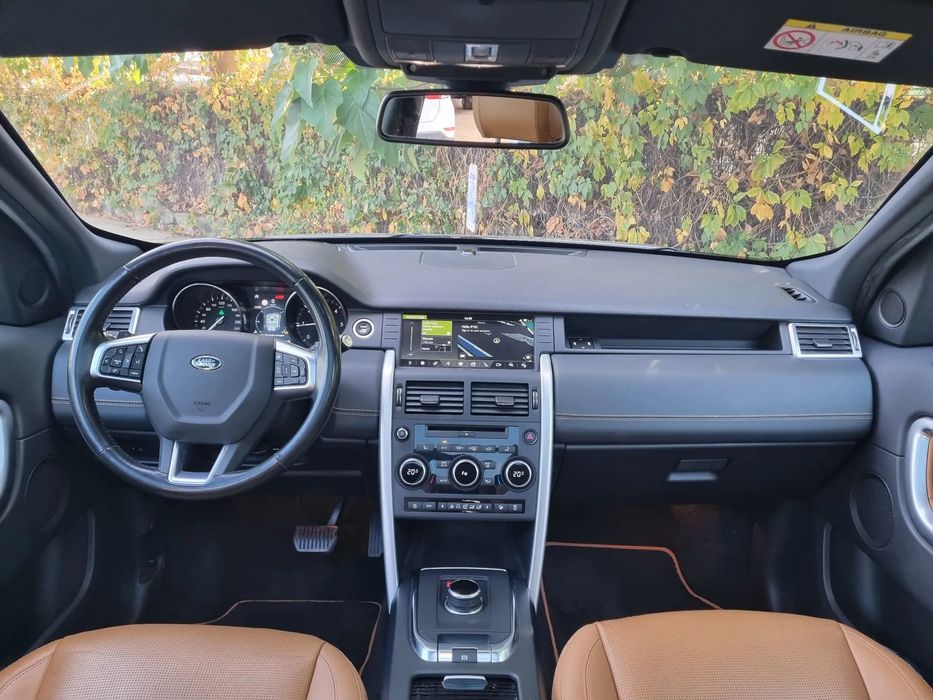 Land Rover Discovery 2018 diesel, 13.897 € — imagine 3