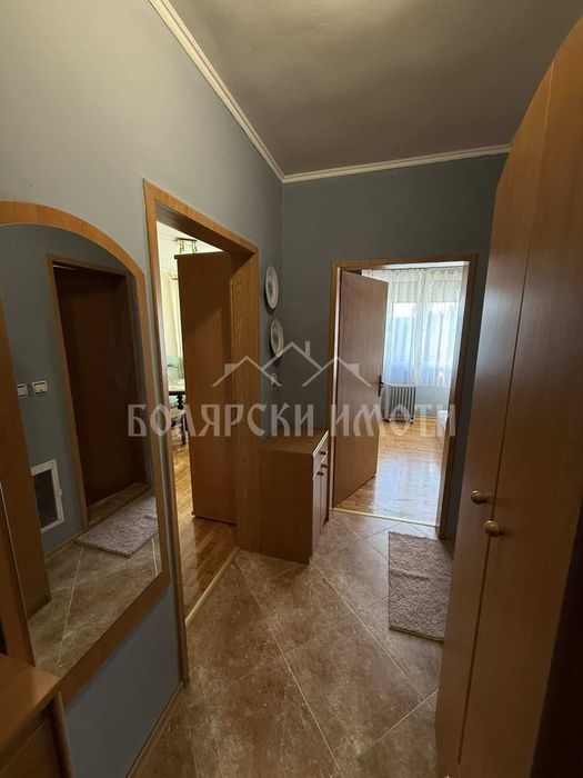 Двустаен под наем в Кольо Фичето