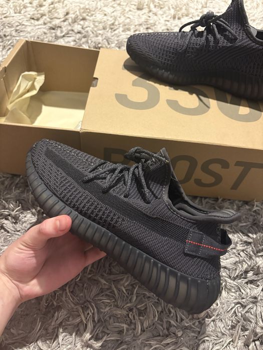 Yeezy 350 v2