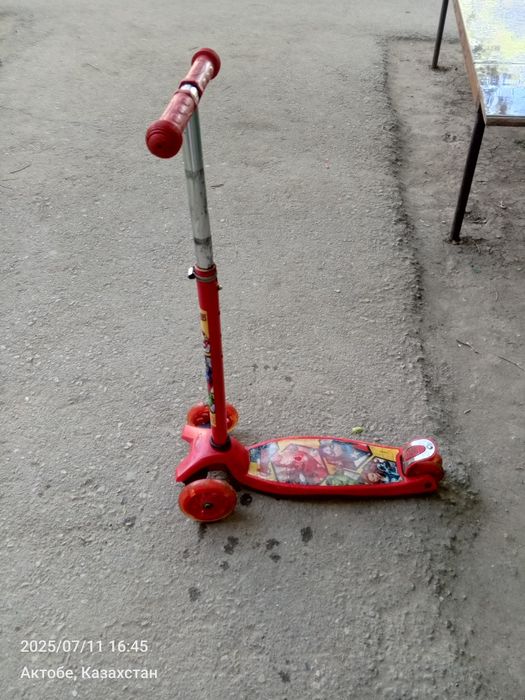 Продам самокаты для детей