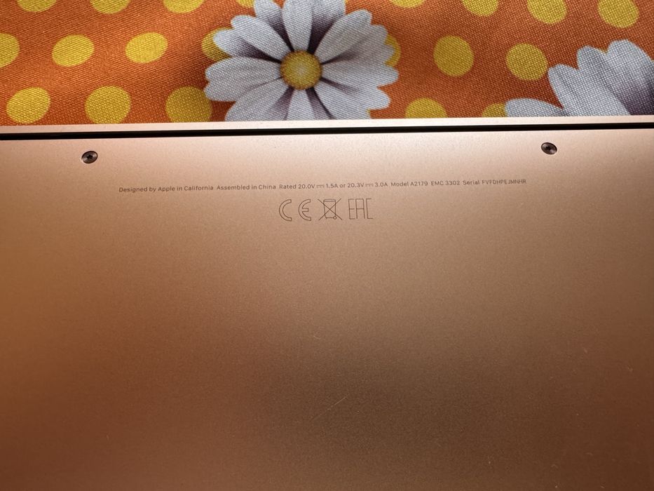 Macbook Air модел А2179
