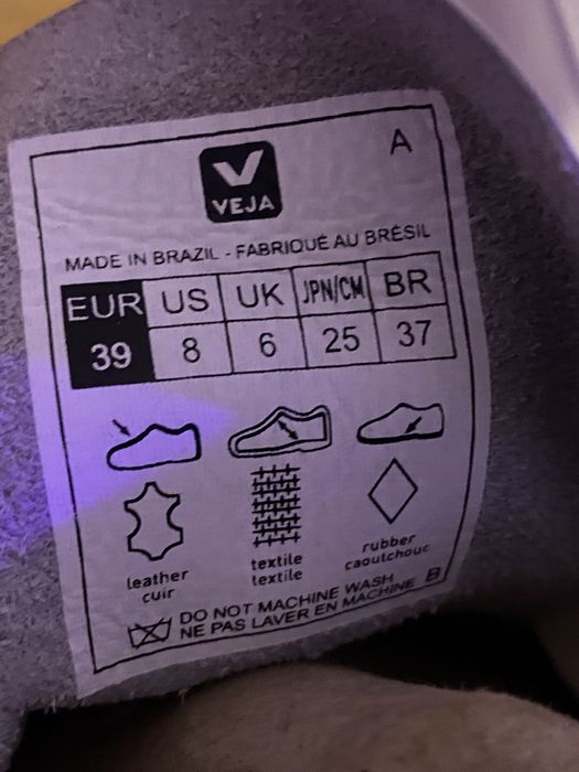 Veja V10 CWL - marimea 39