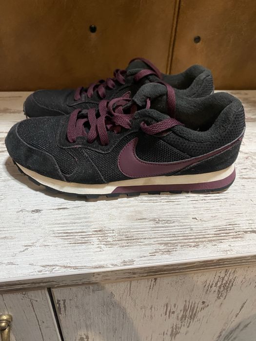 Маратонки Nike