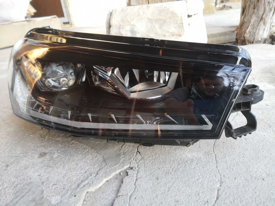 Фар Skoda Fabia 4 FULL LED десен/Фар Шкода Фабиа LED 2021г. Оригинален