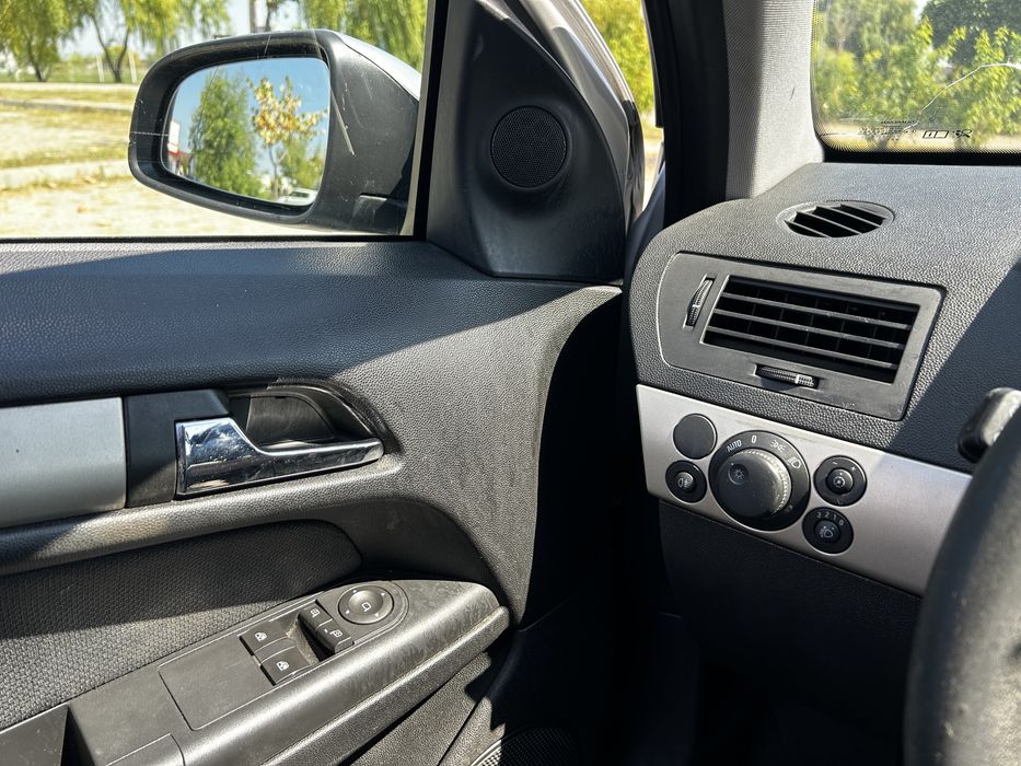 Opel Astra GTC , 1,7 cdti , 125 hp, 2008