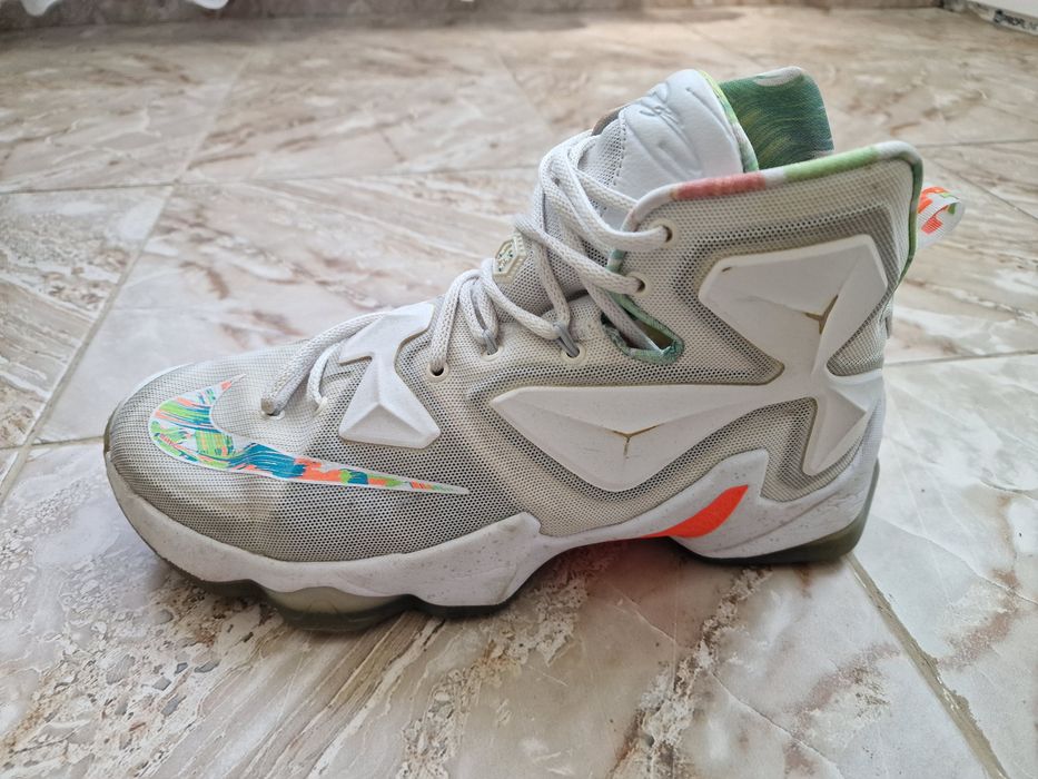 Sneakers Nike Lebron 13 (XIII) - Easter White, mărimea 43
