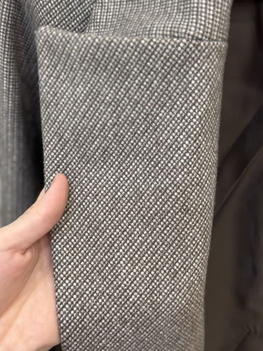 Продаю стильно классический пальто.