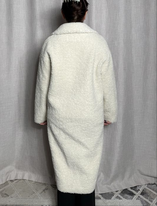 Дубленка молочного цвета