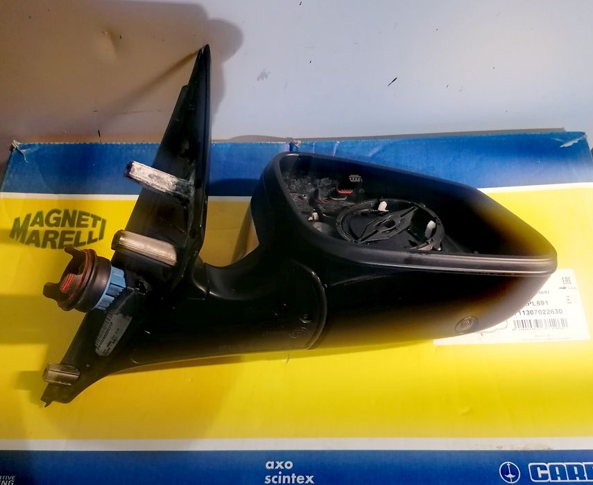 Огледало Огледала за BMW 7 F01 F02 / БМВ Ф01 Ф02.