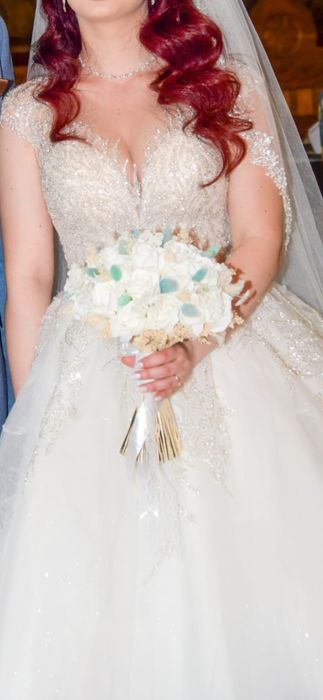 Vând rochie de mireasă