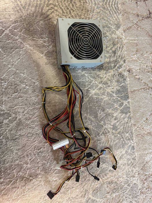 Блок питания FSP 600W (ATX-600PNR)