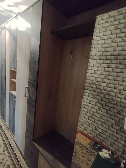 Прихожка ( гарнитур в коридор)
