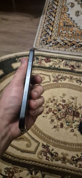 Iphone 16 pro черный