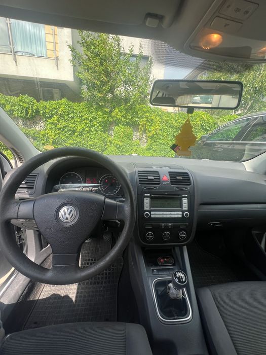 Vand VW Golf 5, an 2007, 155000 KM, 1.6 benzina, 102 CP
