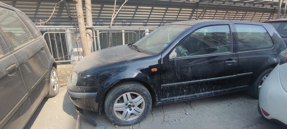 Golf 4 1,4 бензин за  части