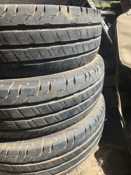 Гуми 225/75/16C CONTINENTAL Conti Vanco Contact