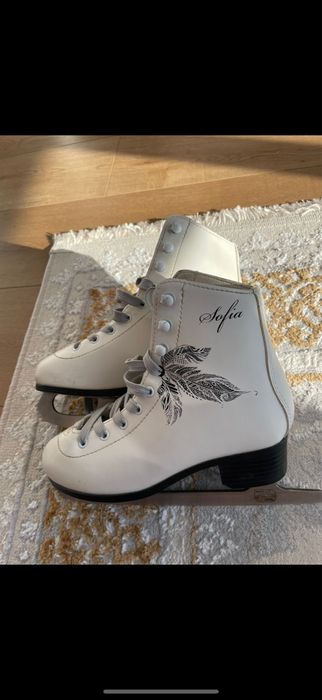 Коньки 34 размер.