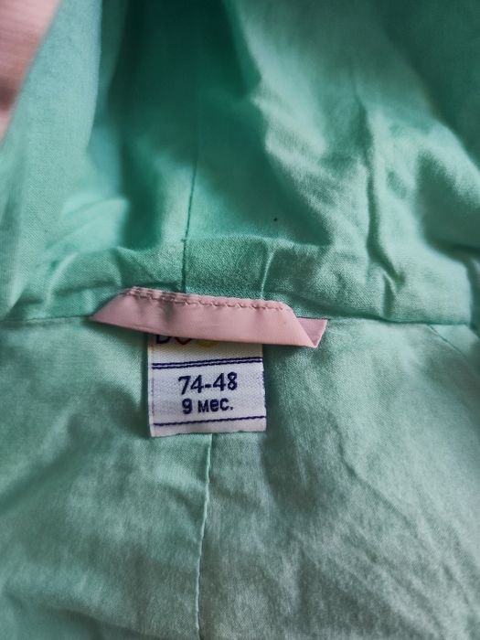 Продам детский демисезонный комбинезон