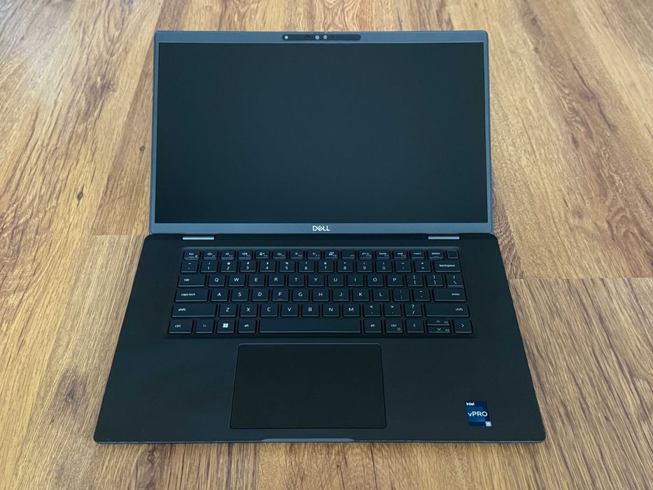 15.6' Full HD i5-1245u DELL Latitude 7530 16GB DDR4/256GB NVMe/Бат 8ч