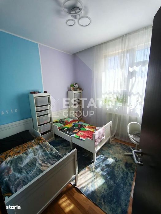 Apartament 3 camere decomandat, Zona Fratelia