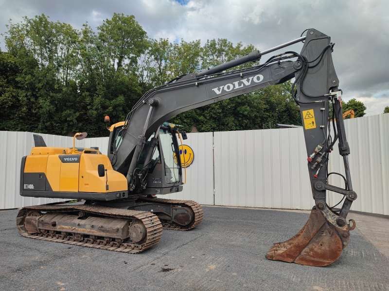 Dezmembrez excavator Volvo EC140, EC140B, EC140C, EC160B, EC160C–piese