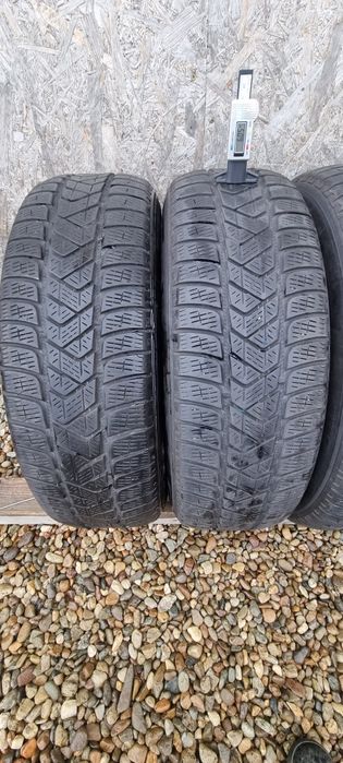Anvelope Pirelli Scorpion Winter M+S iarnă 215/65 R17 99H