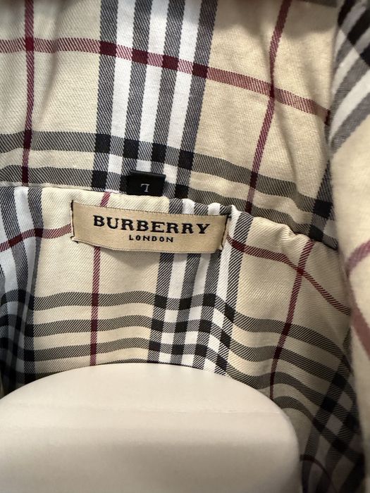 Шушляково яке Burberry