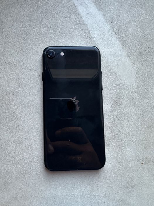 Айфон se 64гб