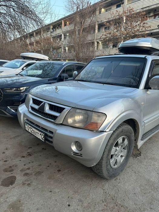 Мицубиси паджеро