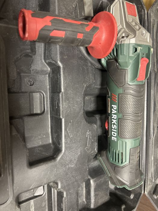 Акумулаторен ъглошлайф parkside