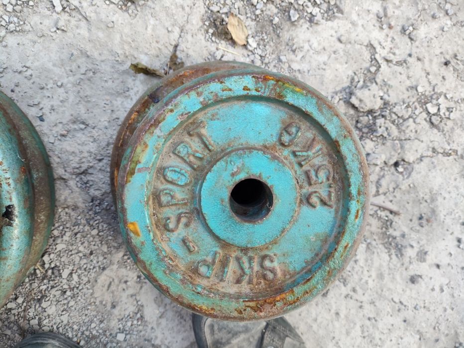 Продам штангу и набор дисков к ней