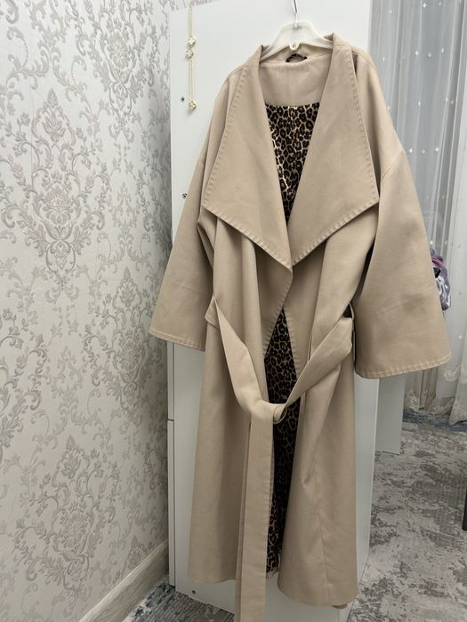 Плащ женская