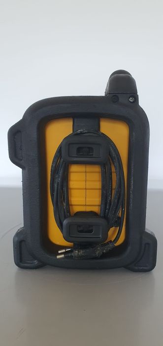 Vând boxă DeWalt DCR-019-QW