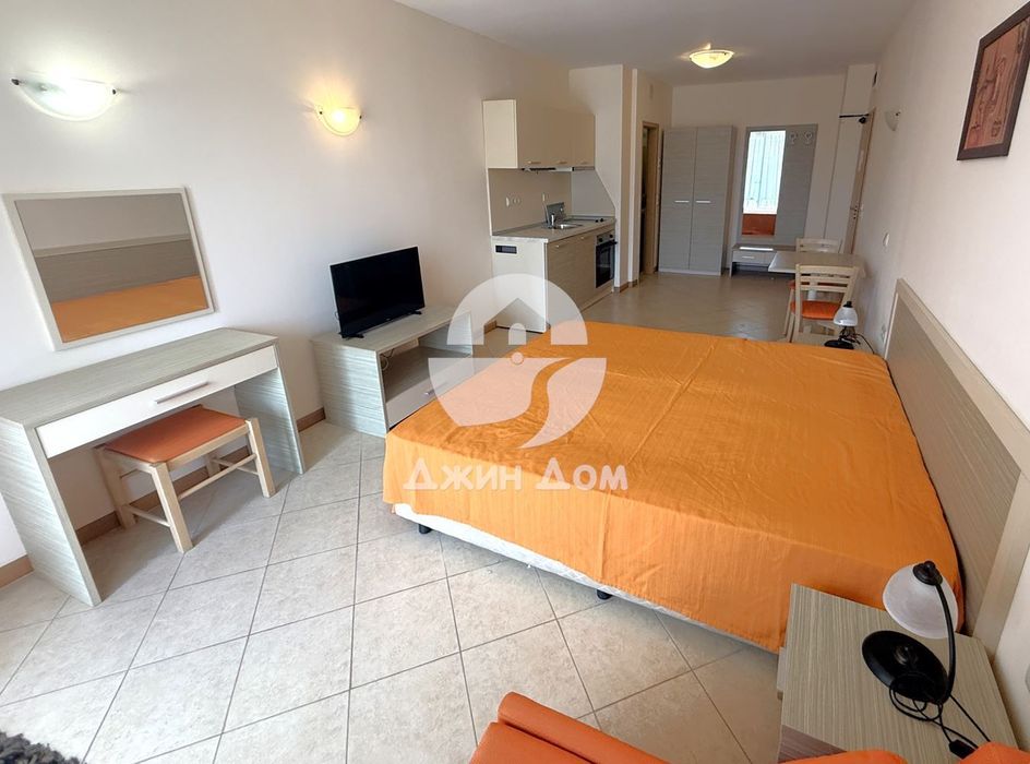 Продава се Едностаен апартамент в к.к. Слънчев бряг - 47 кв.м за 695 €/кв.м - Снимка #1