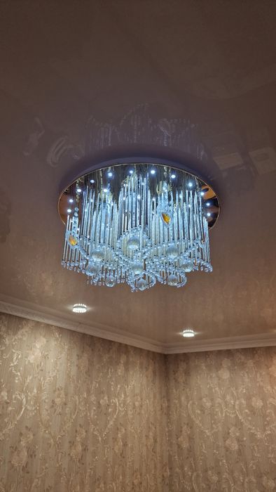 Продам люстру 3 режима освещения