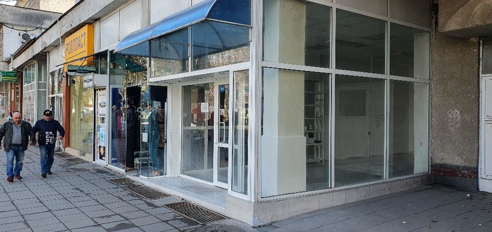 Дава се под наем Магазин в Разград, Център - 80 кв.м за 918 € - Снимка #6