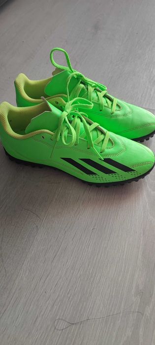 Футболни бутонки Adidas
