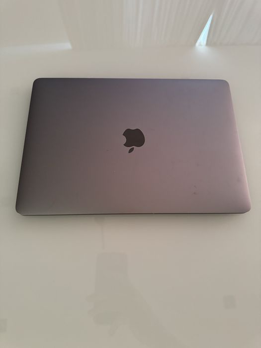 MacBook Pro 13” 2017 Touch Bar, 8GB / 256GB