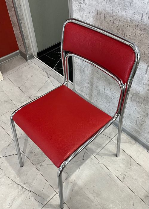 Столове (еко кожа и метал)