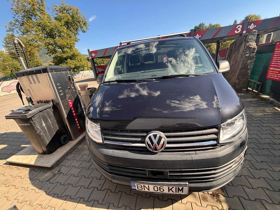 Volkswagen Transporter 2.0 TDI • 2019 • Manuală • 114 CP