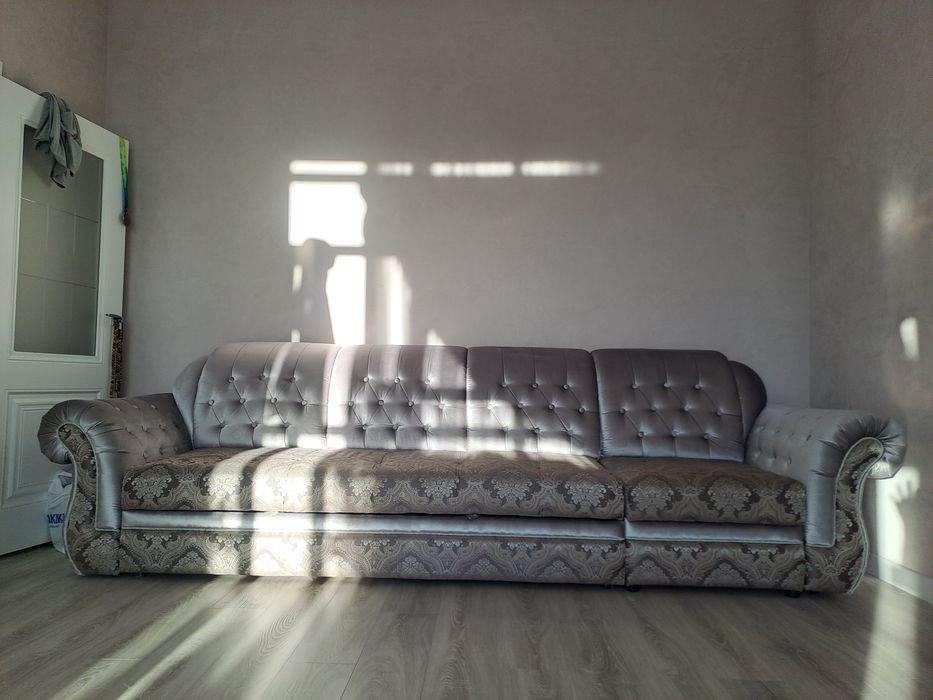 Срочно продаётся диван (Россиское производство)